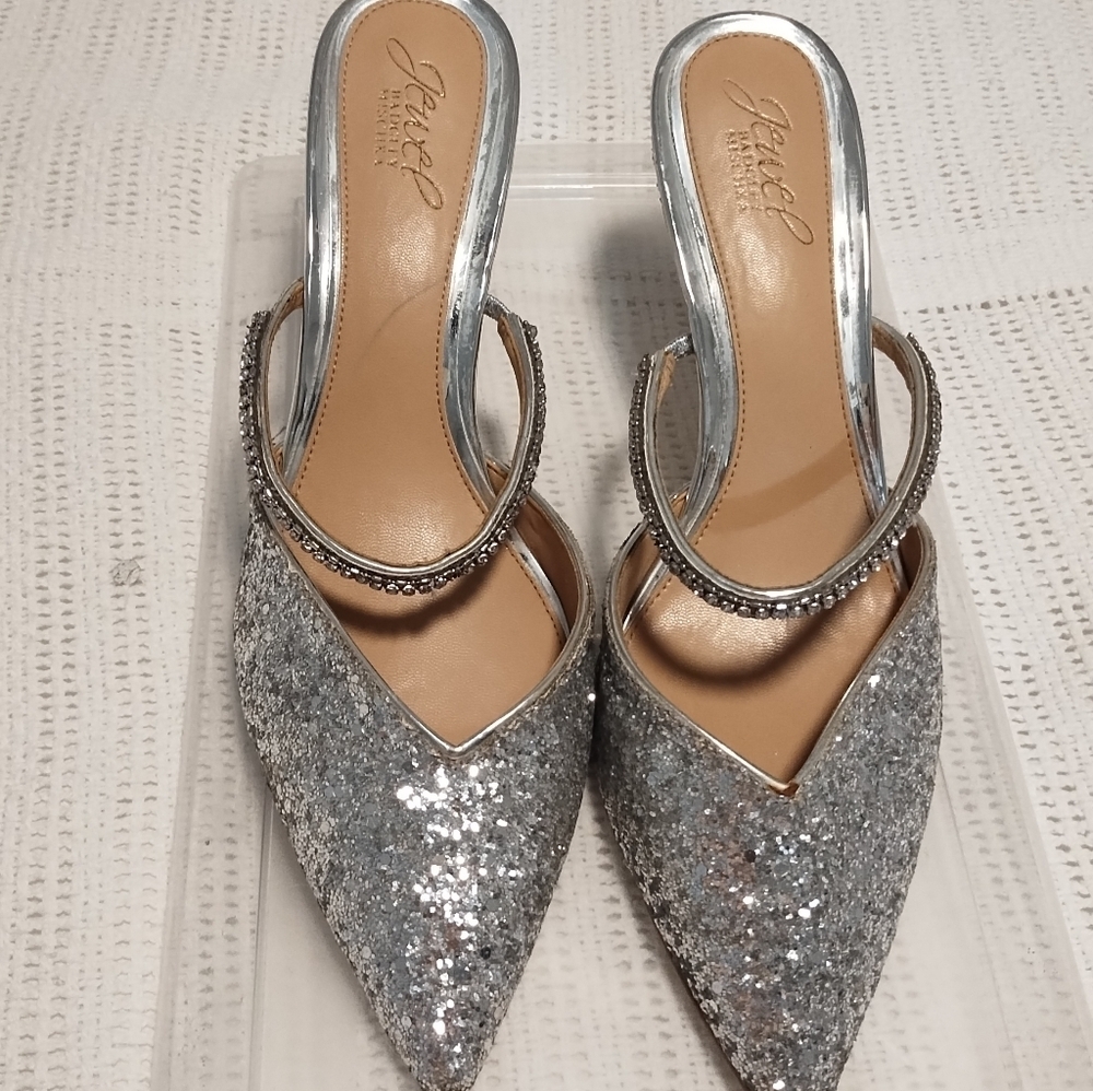 Jewel Badgley Mischka Jan Strappy Pointed Toe Stiletto